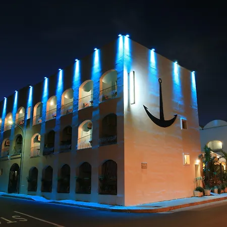 Dell'ancora 빌라시미우스