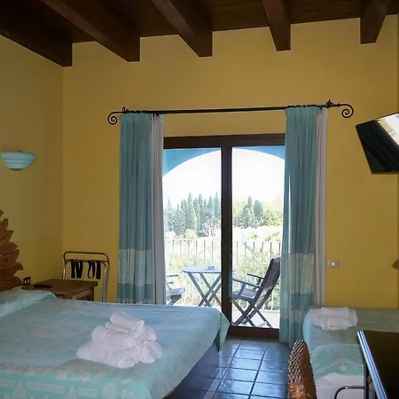 Dell'ancora 빌라시미우스